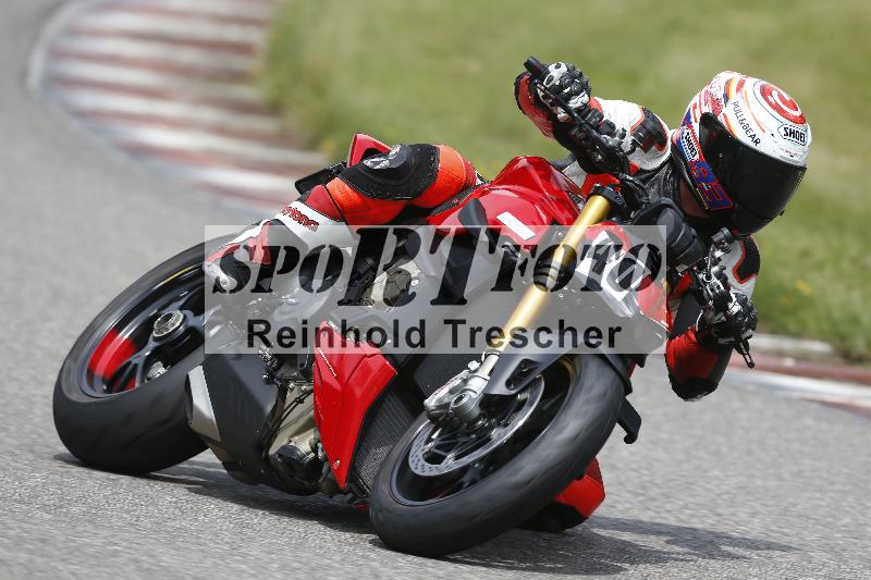 Archiv-2025/25 10.06.2025 MaxRacing ADR/Gruppe rot/40